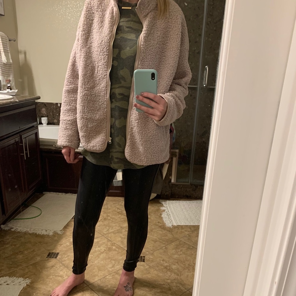 Light blush/cream Full Zip Sherpa jacket